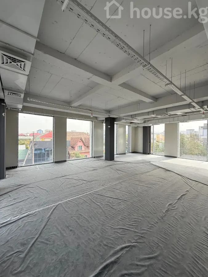 Помещение свободного назначения 806 м² в Матросова — фото 2