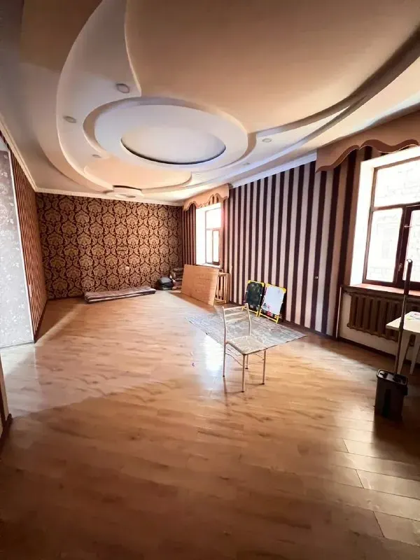 Офис 350 м², Бишкек, 350 м², Бишкек, ул. Советская / Медерова — фото 4