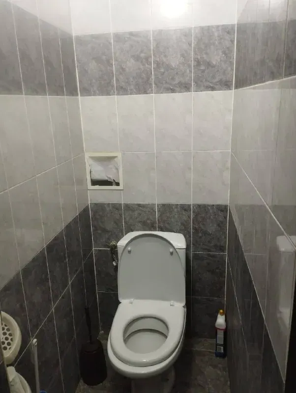 Помещение свободного назначения 54 м², Ахунбаева, 53.6 м², Бишкек, Ахунбаева — фото 4