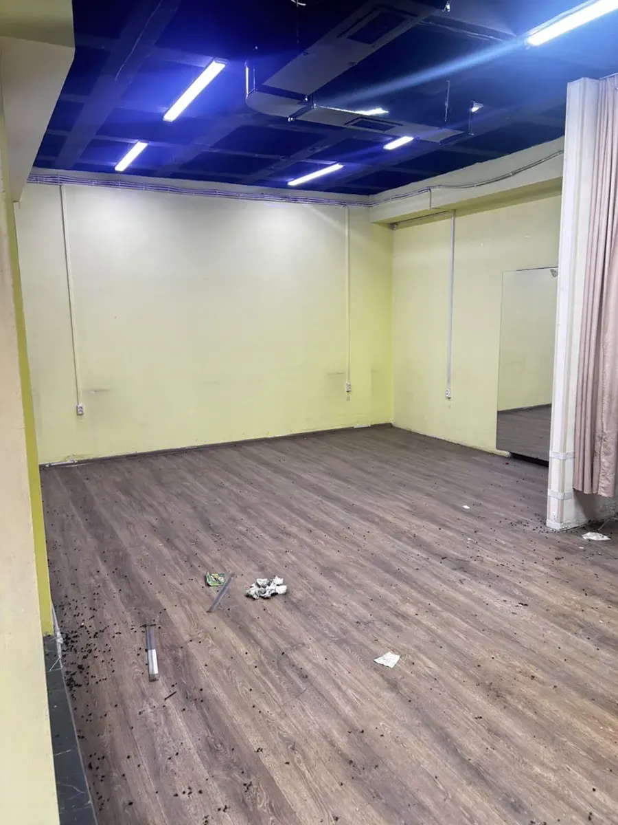 Торговое помещение 42 м², Первомайский р-н, 42 м², г.Бишкек, Первомайский район, пр.Чуй 110 — фото 4