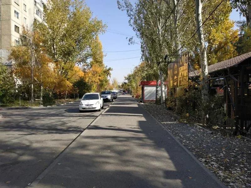 Помещение свободного назначения 12 м², 8 м-н, 12 м², Бишкек, 8 м-н, 8 микрорайон, дом 40 — фото 3