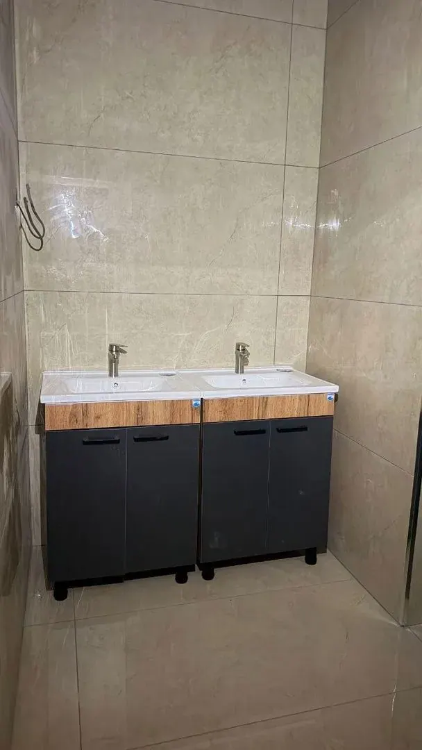 Помещение свободного назначения 300 м², Ошский рынок, 300 м², Бишкек, Ошский рынок, Абдымомунова 333 — фото 4
